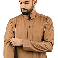 ثوب سعودي شتوي بنـــــي - صورة